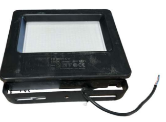 Lampa FB 6500k 100w černá
